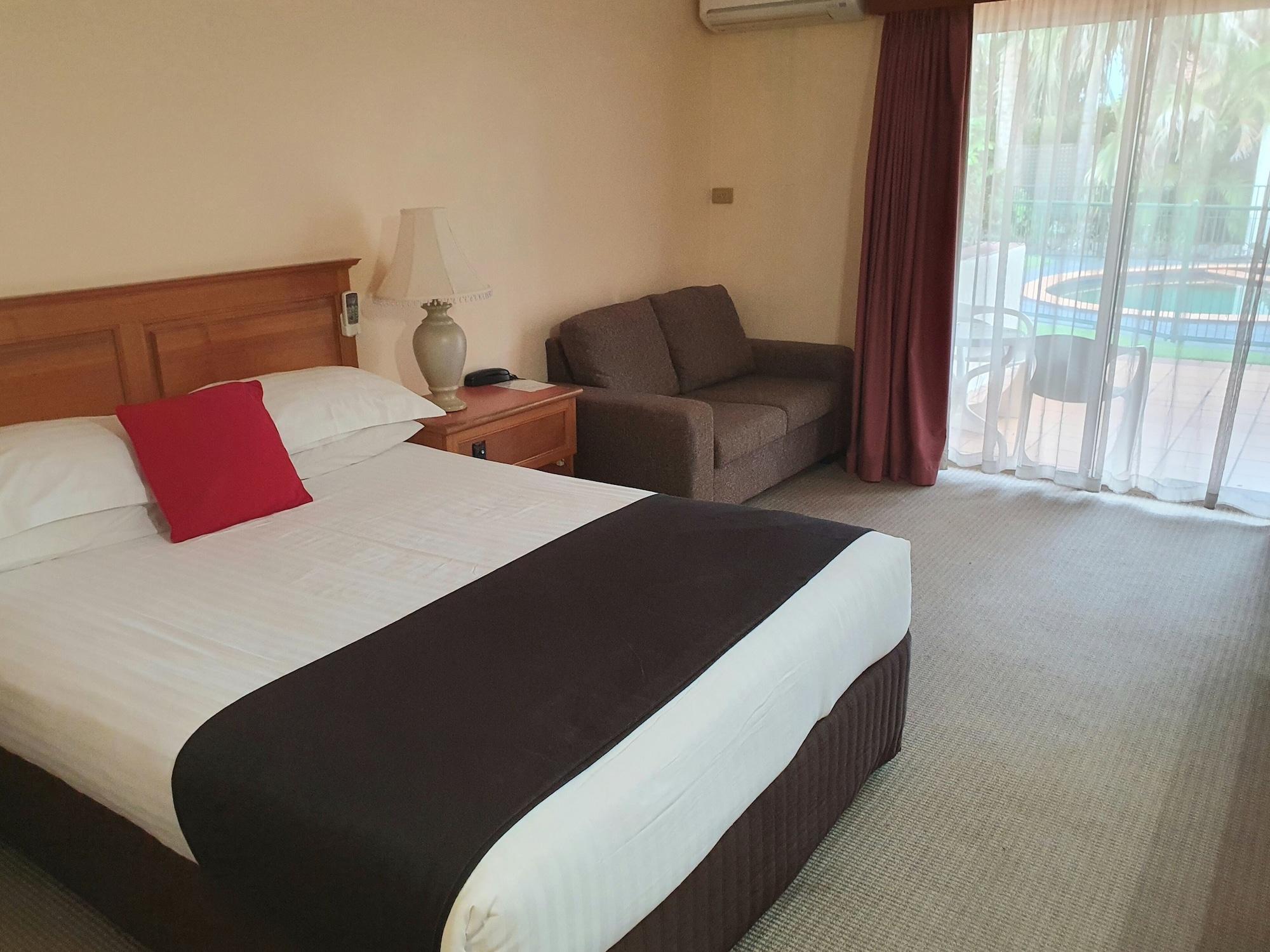 Mcnevins Maryborough Motel Buitenkant foto