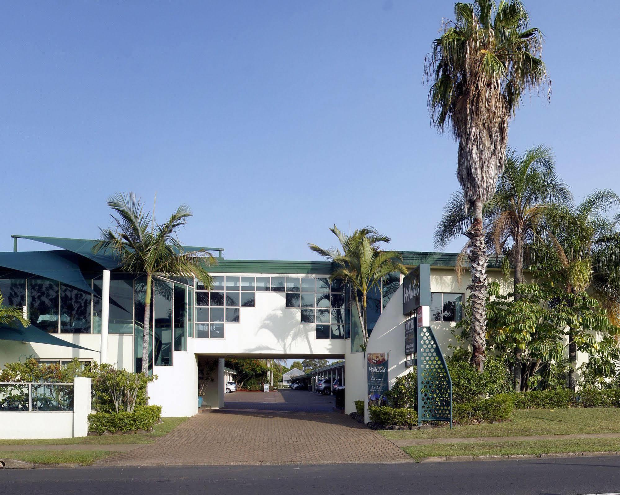 Mcnevins Maryborough Motel Buitenkant foto